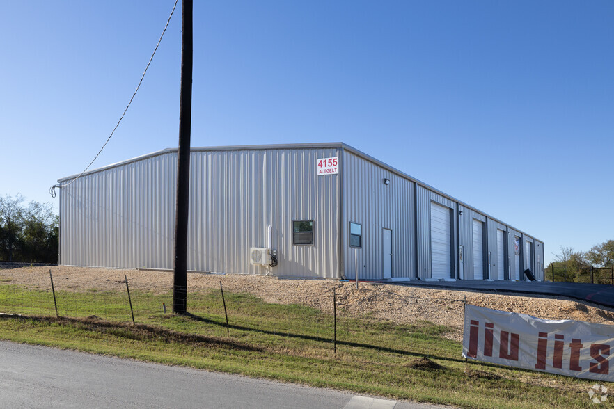 4155 Altgelt, New Braunfels, TX for lease - Primary Photo - Image 1 of 1