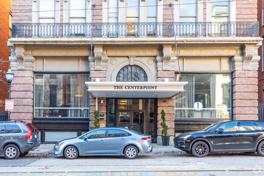 1-49 N Howard St, Baltimore, MD à louer - Photo du bâtiment - Image 2 de 80