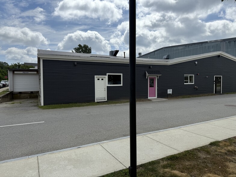 30 & 40 Beharrell Street portfolio of 2 properties for sale on LoopNet.ca - Building Photo - Image 3 of 15