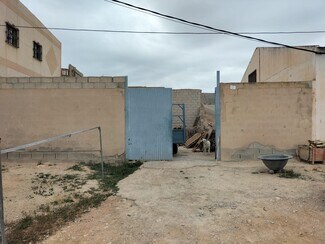 Plus de détails pour Terrain à vendre