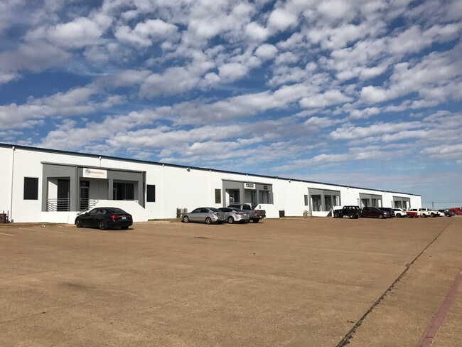 More details for 5029-5047 Martin Luther King Fwy, Fort Worth, TX - Flex, Industrial for Lease
