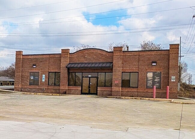 More details for 19 Cotton Grove Rd, Lexington, NC - Retail for Sale