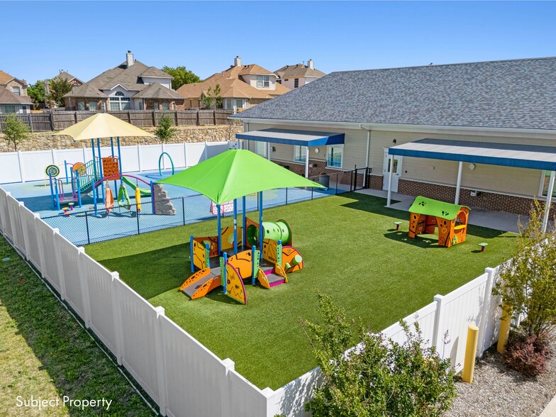 7345 Canyon Park dr, Fort Worth, TX à vendre - Photo du bâtiment - Image 2 de 3