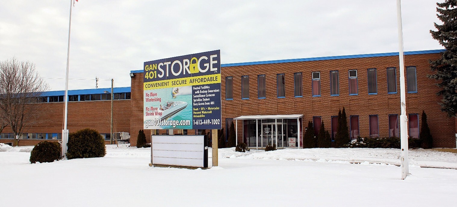 900 Queen St, Gananoque, ON for sale Primary Photo- Image 1 of 1