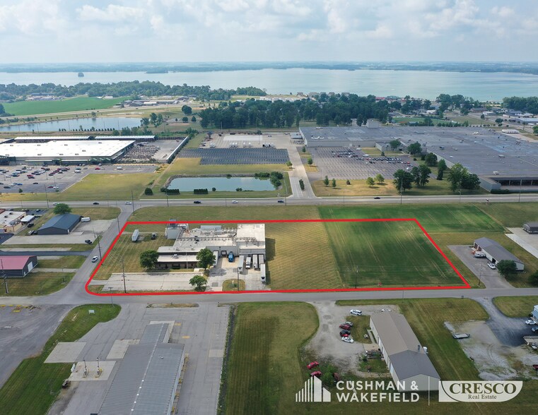 1800 Industrial Dr, Celina, OH for sale - Primary Photo - Image 1 of 4