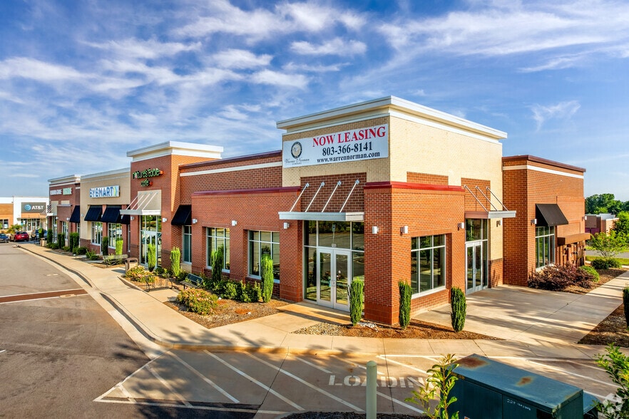 2427 Cross Pointe Dr, Rock Hill, SC à louer - Photo du bâtiment - Image 2 de 9