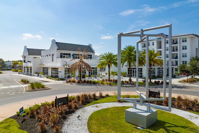 Plus de détails pour 5212 Bridge St, Tampa, FL - Commerce de détail à louer