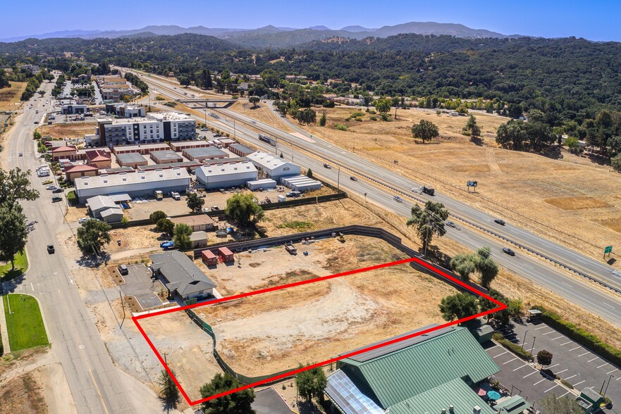 1600 El Camino Real, Atascadero, CA for sale - Aerial - Image 2 of 4