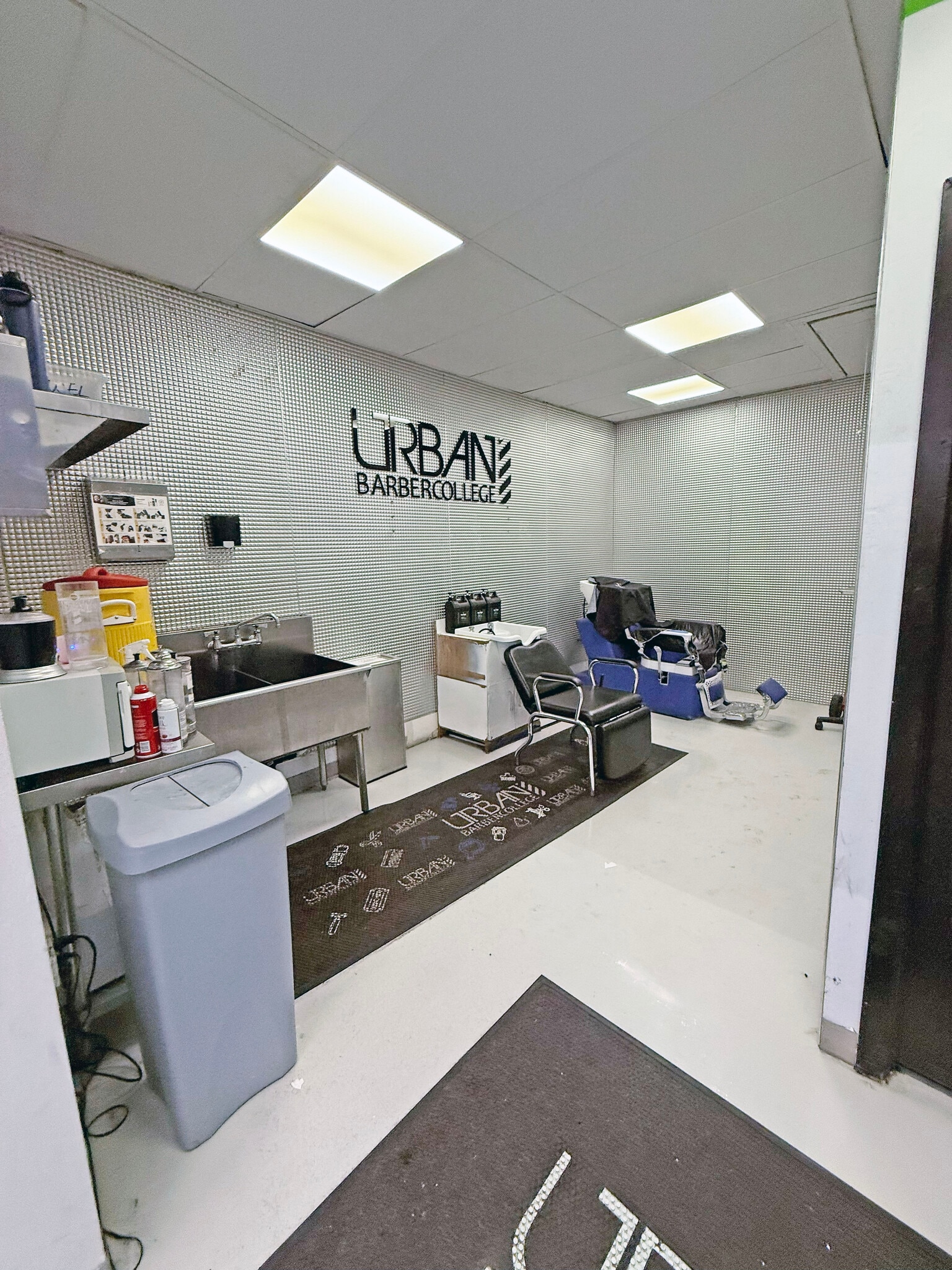 1801 Willow Pass Rd, Concord, CA for lease Interior Photo- Image 1 of 5