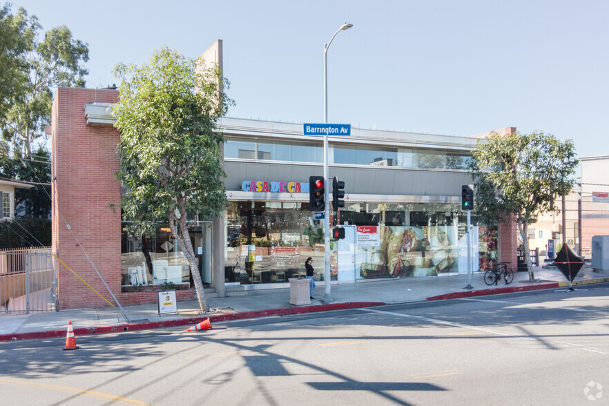 141-147 S Barrington Ave, Los Angeles, CA for lease - Primary Photo - Image 1 of 4