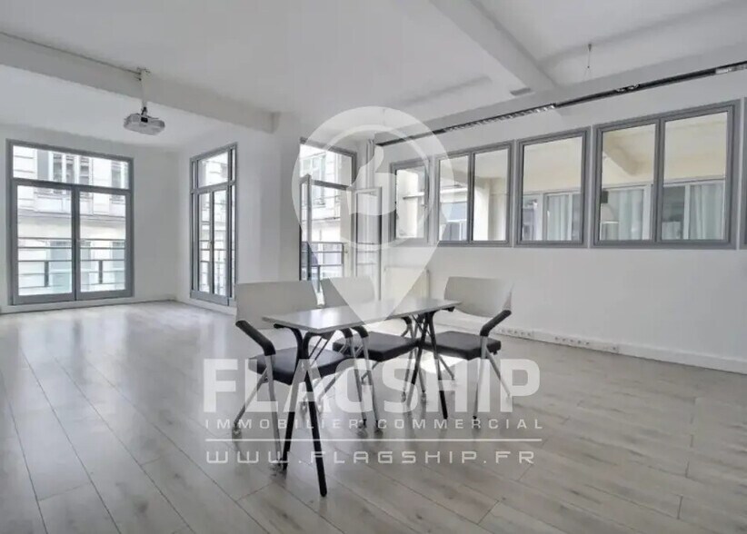 Office in Paris for sale - Interior Photo - Image 3 of 7