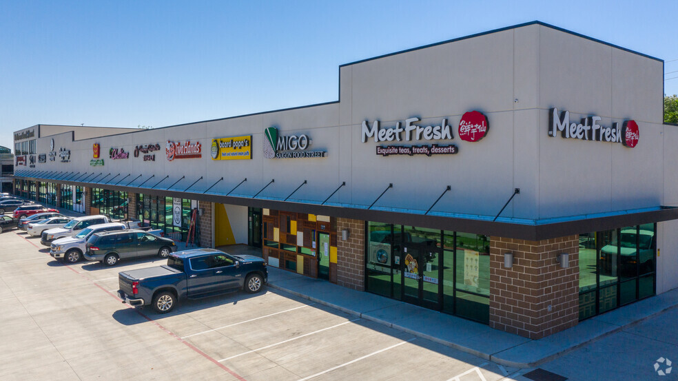 9393 Bellaire Blvd, Houston, TX for lease - Building Photo - Image 1 of 7