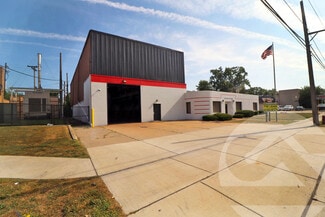 Plus de détails pour 14551 E 9 Mile Rd, Eastpointe, MI - Industriel à vendre