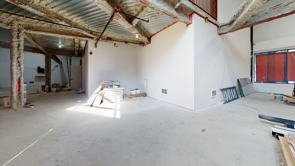 1407 Flatbush Ave, Brooklyn, NY for lease - Interior Photo - Image 2 of 14