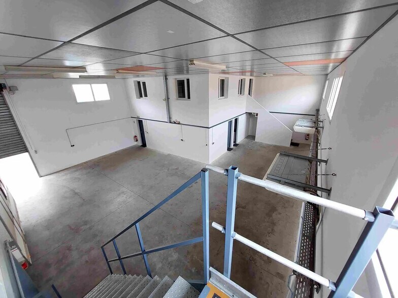 Flex dans Toussieu à louer - Photo intérieure - Image 2 de 9