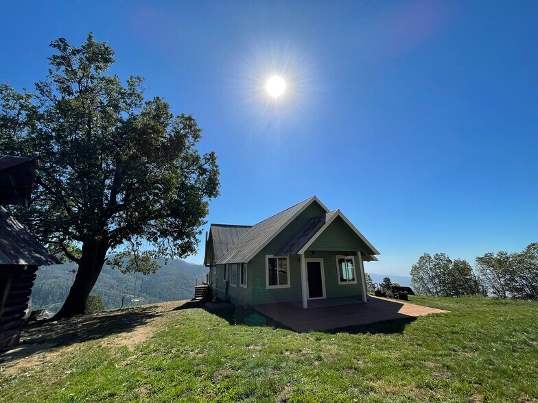 43267 Bear Creek Rd. D, Springville, CA à vendre - Photo du bâtiment - Image 2 de 7