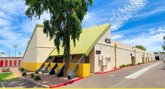 410 S Perry Ln, Tempe, AZ à louer - Photo du bâtiment - Image 2 de 8