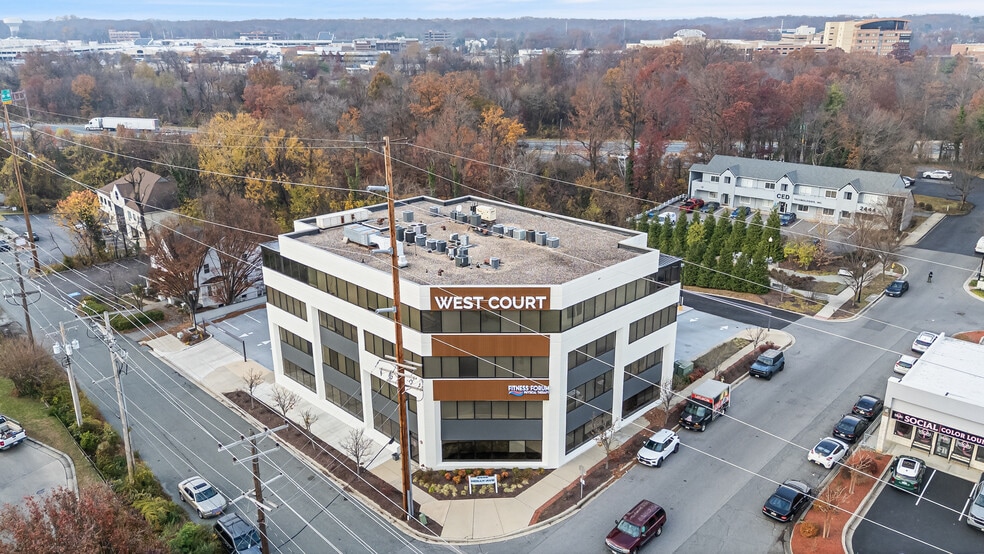 2448 Holly Ave, Annapolis, MD for lease - Building Photo - Image 1 of 18