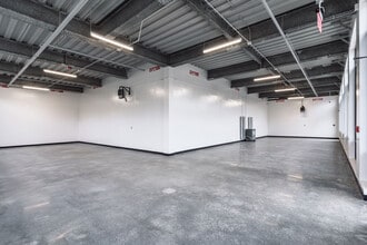 597 Cooledge Ave NE, Atlanta, GA à louer Photo intérieure- Image 2 de 3