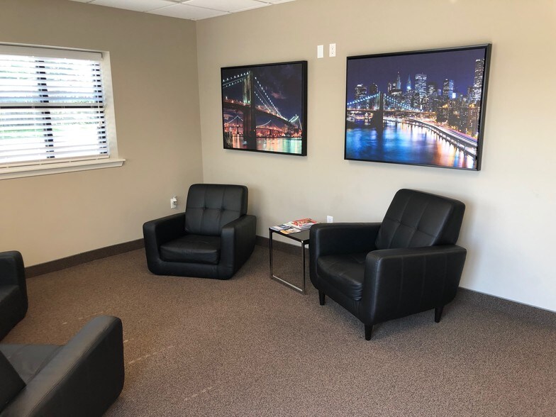 2505 Miller Ln, Pantego, TX à louer - Photo intérieure - Image 3 de 6