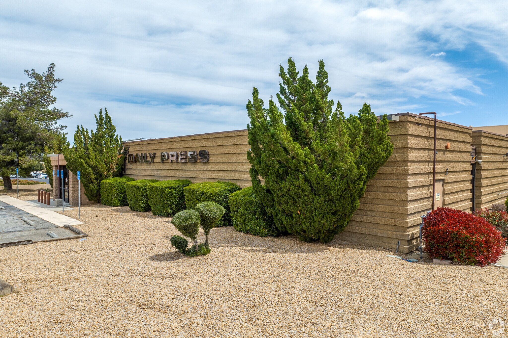 13843-13875 Park Ave, Victorville, CA à vendre Photo principale- Image 1 de 1