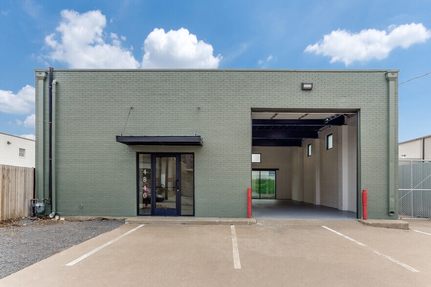 4840 Memphis St, Dallas, TX à vendre - Photo du bâtiment - Image 3 de 18