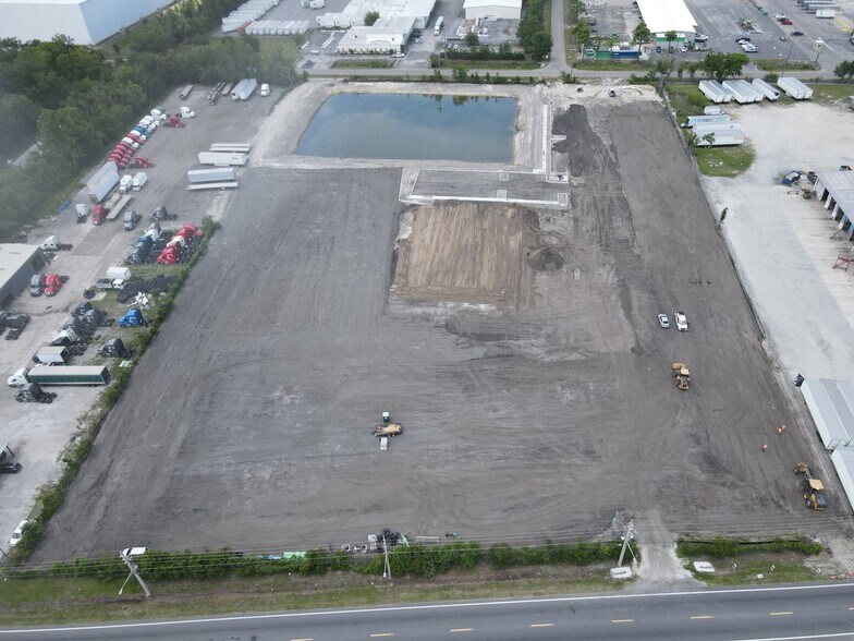 5300 Beaver St, Jacksonville, FL à louer - Photo du bâtiment - Image 1 de 1
