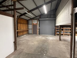5635 San Diego St, El Cerrito, CA for lease Interior Photo- Image 2 of 6