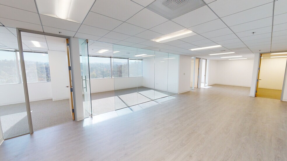 15760 Ventura Blvd, Encino, CA à louer - Numérisation 3D de Matterport - Image 3 de 11