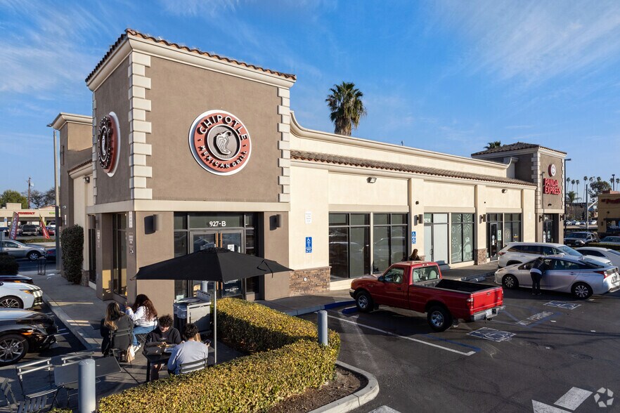 927 S Euclid St, Anaheim, CA à louer - Photo principale - Image 1 de 8