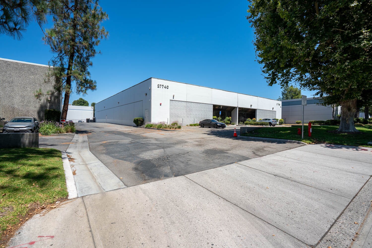 27736-27740 Avenue Hopkins, Valencia, CA for lease Interior Photo- Image 1 of 12