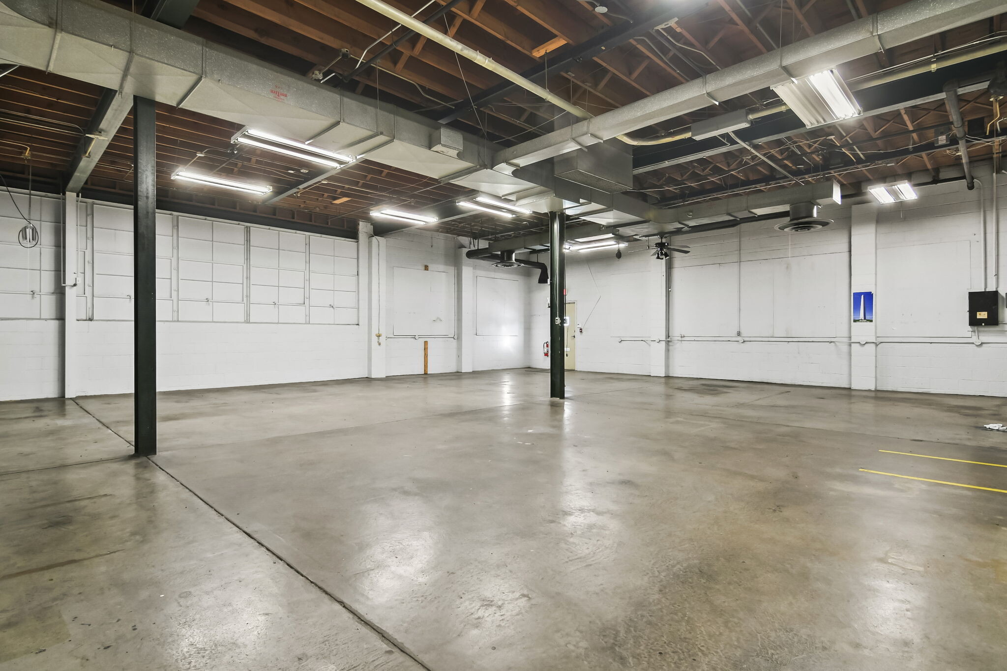 901 N MacArthur Blvd, Springfield, IL for lease Interior Photo- Image 1 of 10