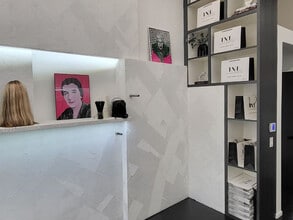 8358-8360 W 3rd St, Los Angeles, CA for lease Interior Photo- Image 2 of 6