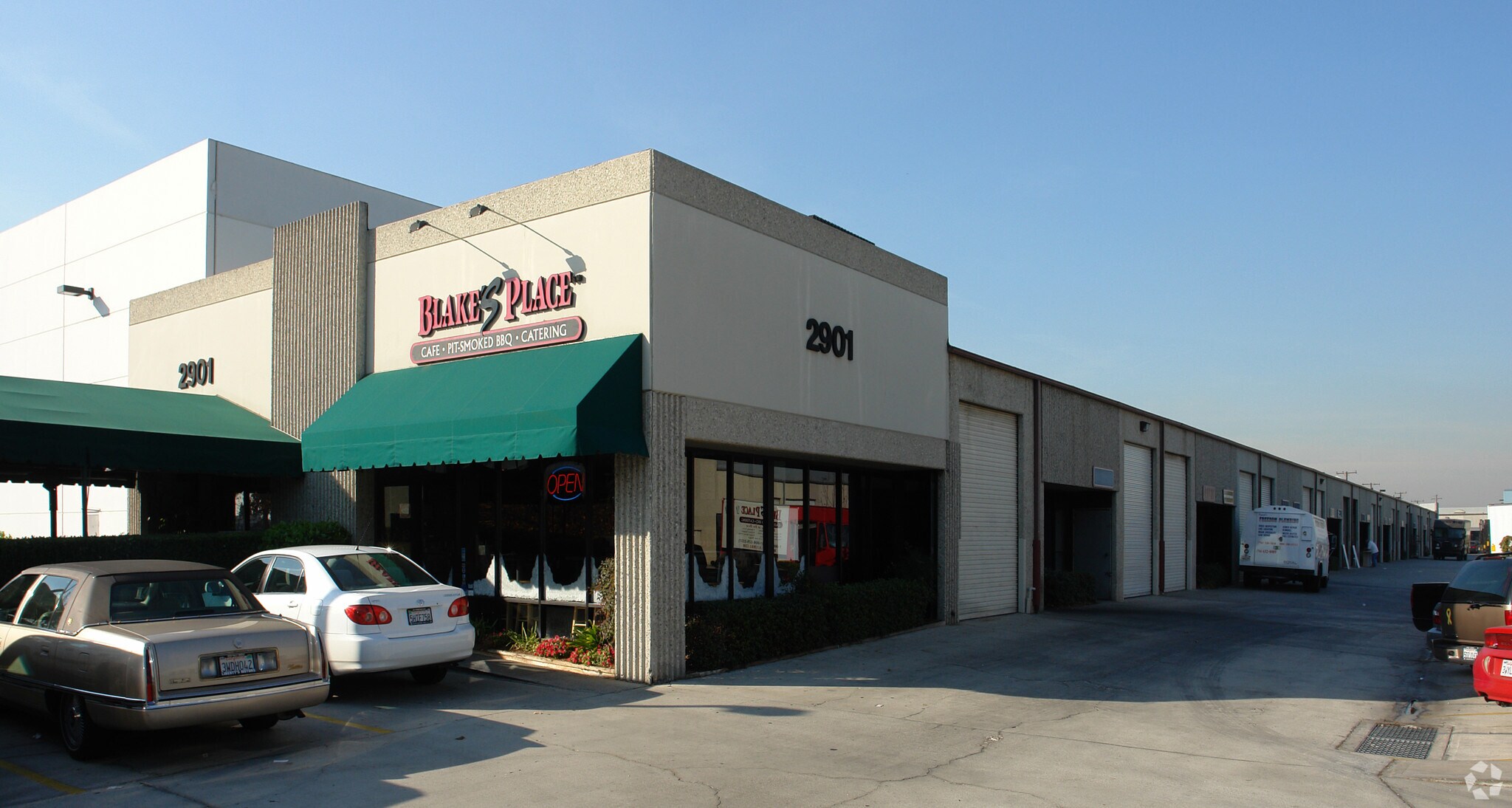 2911 Miraloma Ave, Anaheim, CA à louer Photo du bâtiment- Image 1 de 15