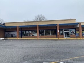 2703 Philadelphia Pike, Claymont, DE for lease Building Photo- Image 1 of 1