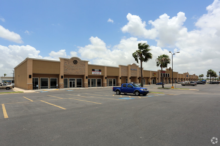 1900 N Expressway, Brownsville, TX for sale - Building Photo - Image 1 of 1