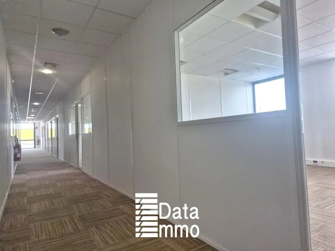 21 Boulevard Jean Monnet, Villiers-sur-Marne à louer Photo intérieure- Image 1 de 7