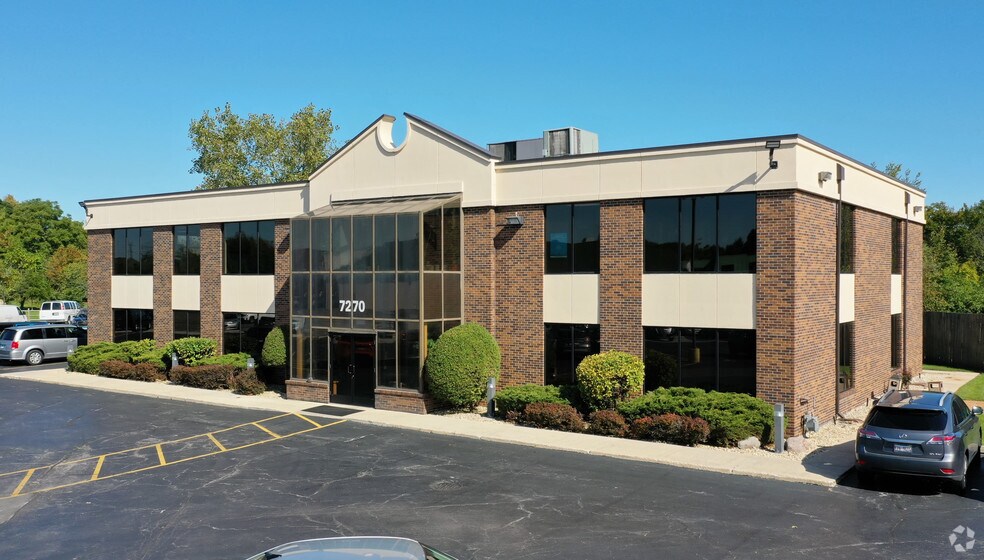 7270 W College Dr, Palos Heights, IL for lease - Primary Photo - Image 1 of 7