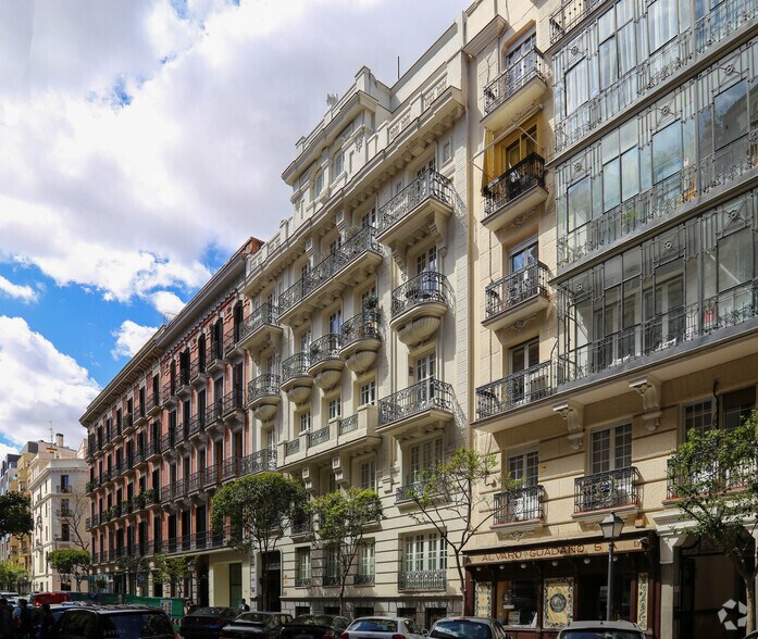 Bureau dans Madrid, Madrid à louer - Photo du bâtiment - Image 2 de 3