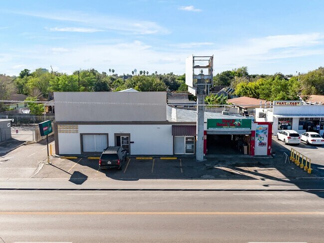 Plus de détails pour 2243 Pecan Blvd, McAllen, TX - Bureau à vendre