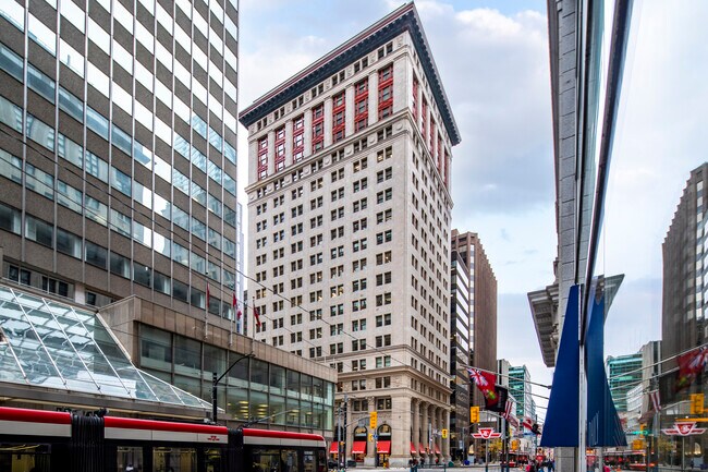 Plus de détails pour 8 King St E, Toronto, ON - Bureau à louer