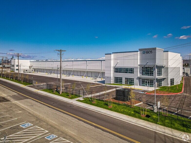 1905 E Marc Ave, Tacoma, WA à louer - Photo du bâtiment - Image 1 de 18