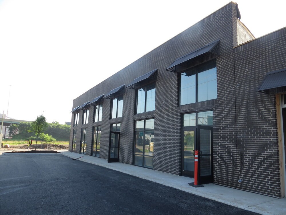 324 W Morris St, Indianapolis, IN for lease Building Photo- Image 1 of 5