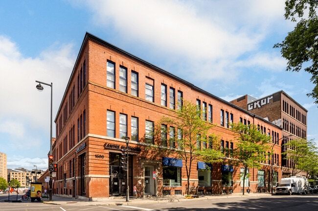 Plus de détails pour 364-424 Rue Guy E, Montréal, QC - Bureau/Commerce de détail à louer