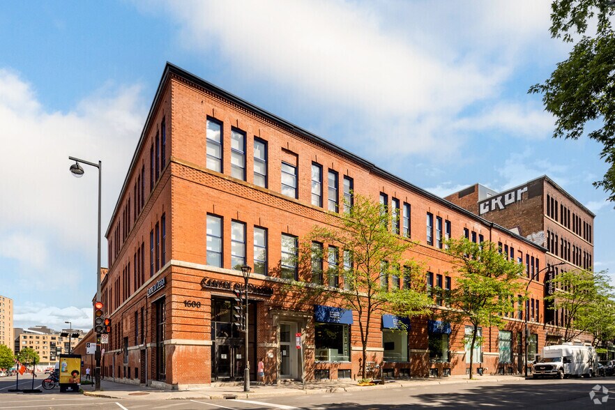 364-424 Rue Guy E, Montréal, QC à louer - Photo principale - Image 1 de 13