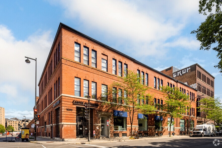 364-424 Rue Guy E, Montréal, QC à louer - Photo principale - Image 1 de 13