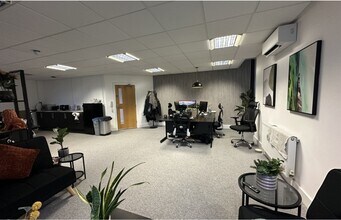 5 Waterberry Dr, Waterlooville for lease Interior Photo- Image 1 of 4