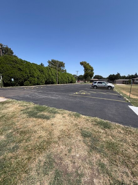 720 N Westlink Ave, Wichita, KS for lease - Other - Image 3 of 9