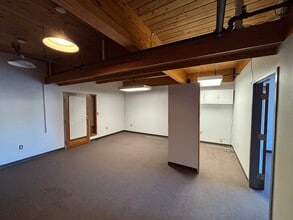 225 Water St, Plymouth, MA for lease Interior Photo- Image 2 of 2
