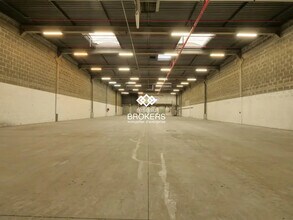 Industrial in Herblay for lease Interior Photo- Image 1 of 5